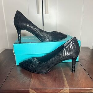 Women Rockport Pointy Toe Pump  SZ 7.5